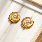 C Earrings (size Approx: 24x24mm; Pin Thickness: Approx 0.8mm)