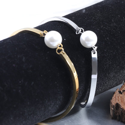Pearl Bracelet For Women Made Of Durable 304 Stainless Steel In Elegant Steel Color
