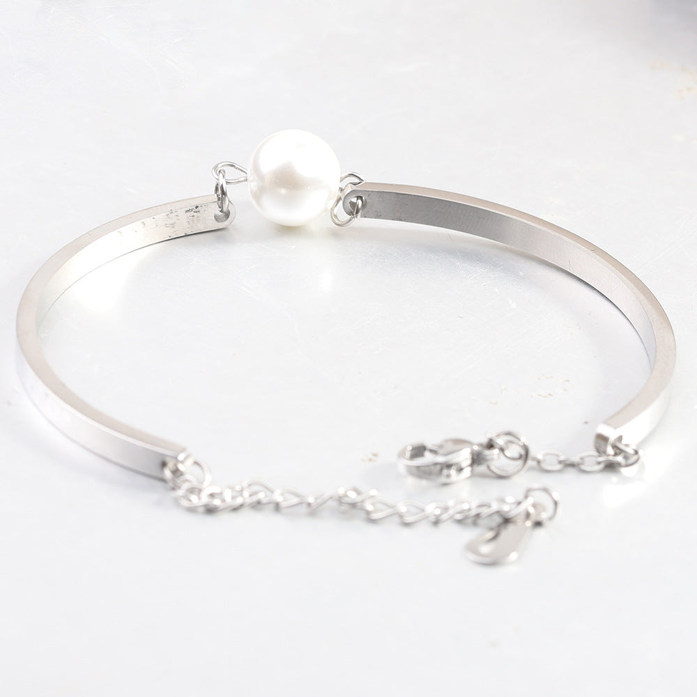 Pearl Bracelet For Women Made Of Durable 304 Stainless Steel In Elegant Steel Color