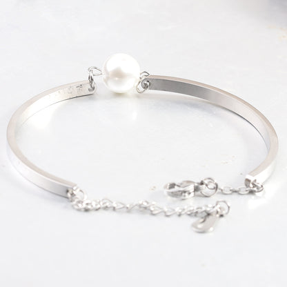 Pearl Bracelet For Women Made Of Durable 304 Stainless Steel In Elegant Steel Color