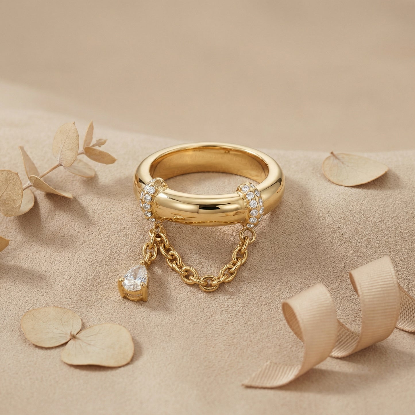 Round Electroplated 304 Stainless Steel Ring For Women With 18K Real Gold Plated And Rhinestones Inlay