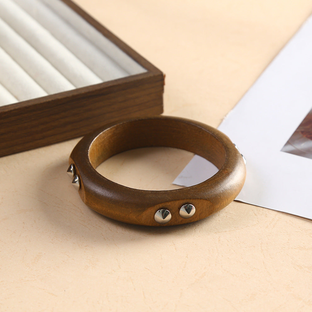 For Brown Retro Style Wooden Bangle Featuring Classic Design And Durable Craftsmanship