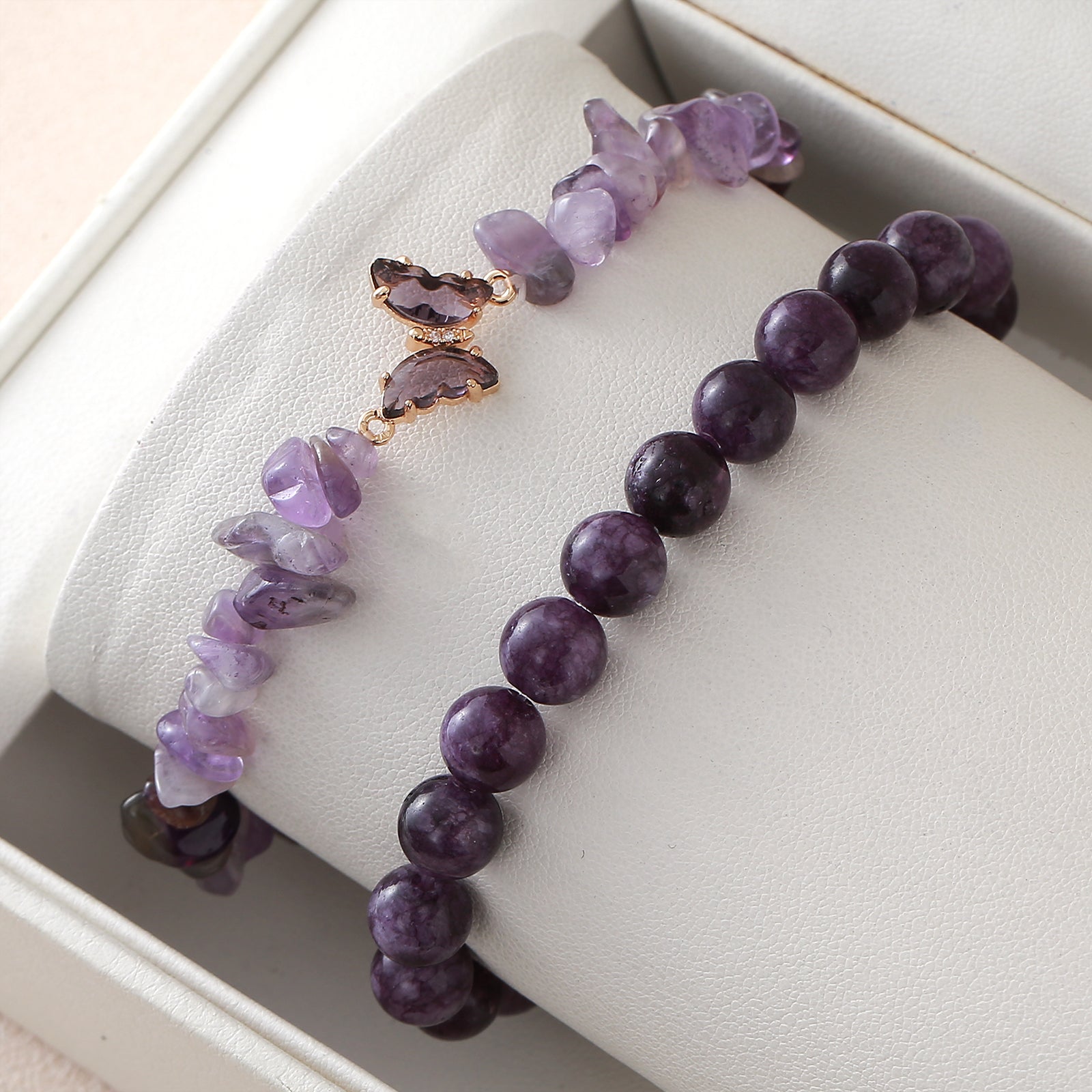 Women’s Butterfly Pattern Natural Stone Bracelets Featuring Beading Craftsmanship With Beaded Chain Design