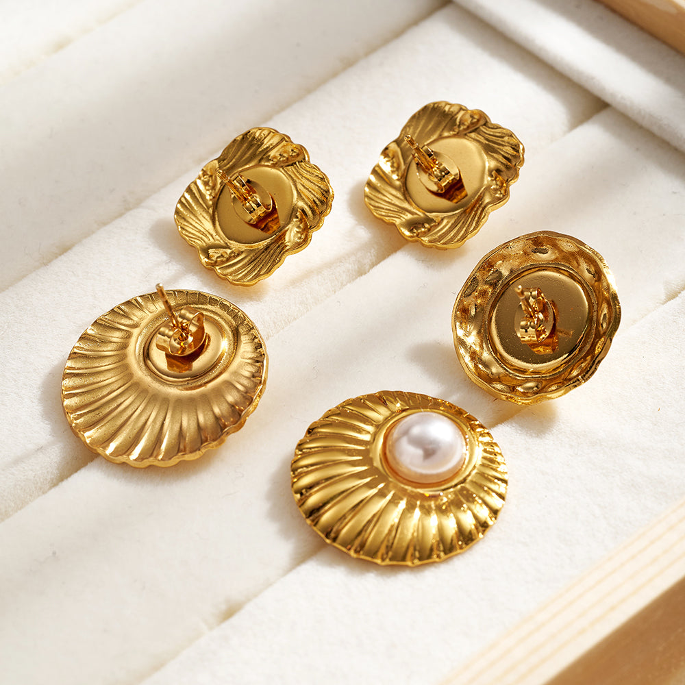 Round Casual Stud Earrings For Women In 304 Stainless Steel With Golden Plated Finish And Acrylic Imitation Pearl Inlay