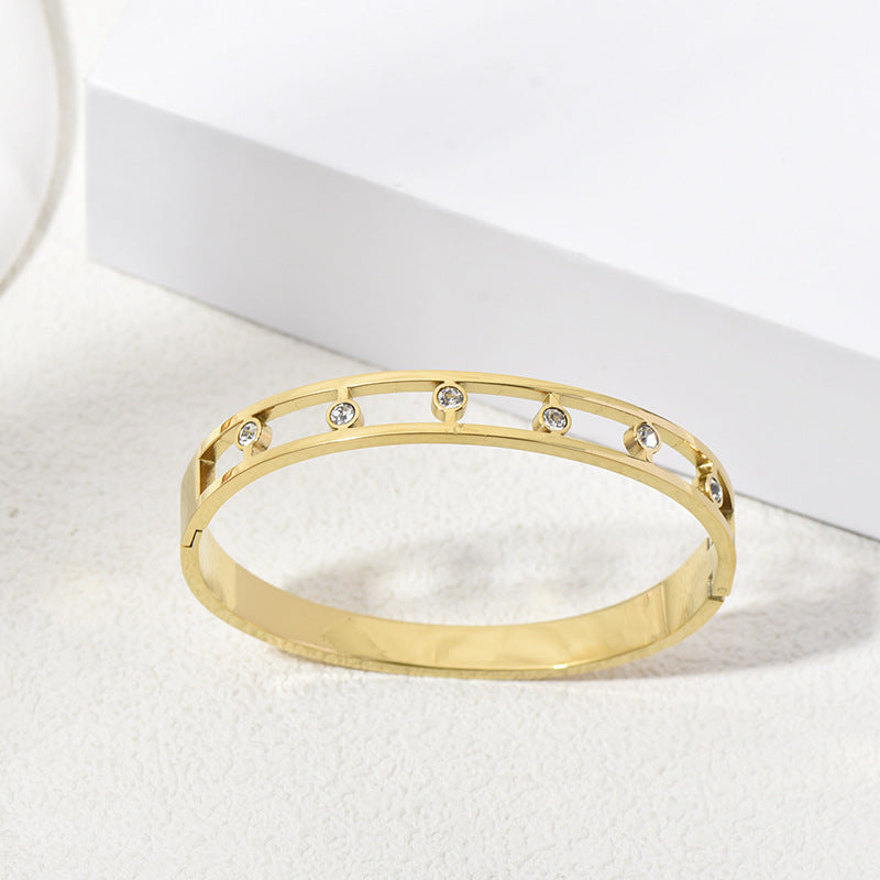 For Bangle Made Of Durable Titanium Steel In Elegant Golden Color
