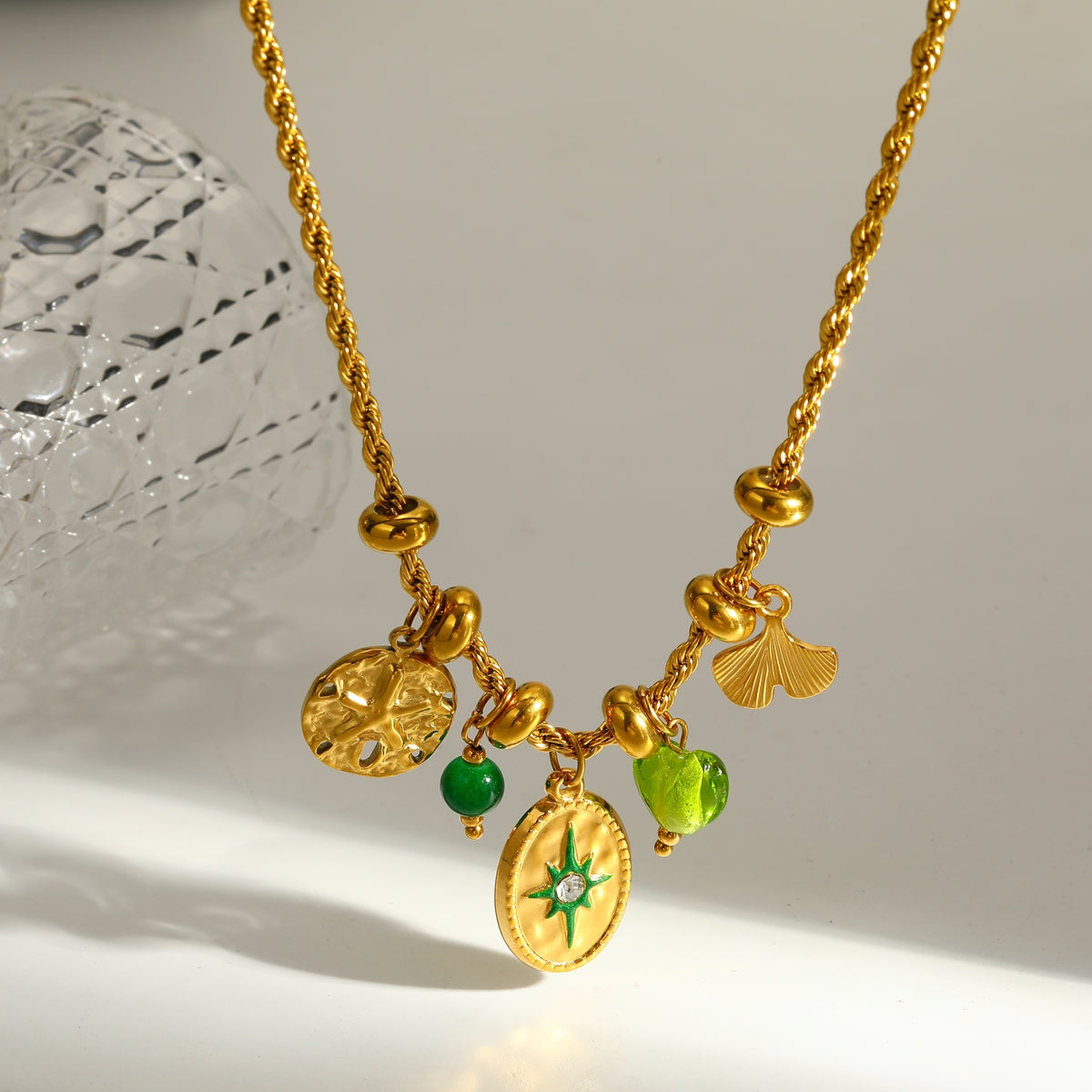 Sweet Round Pendant Necklace For Valentine's Day In 304 Stainless Steel With 18K Real Gold Plated Twist Chain