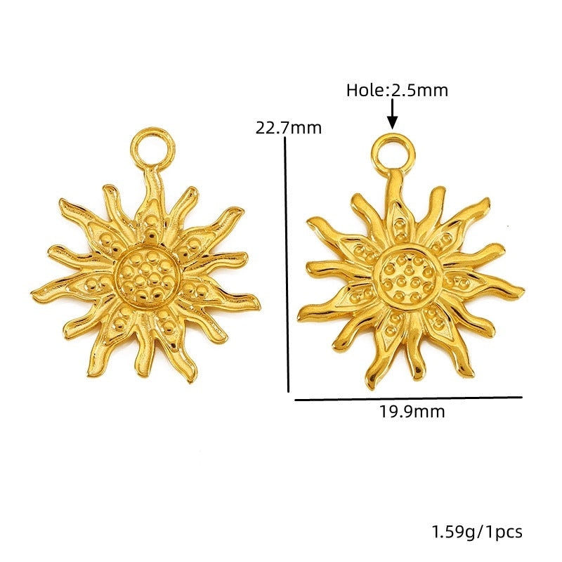 Daisy Pendant With 18K Real Gold Plated Finish, Featuring Love Charms For Jewelry Making