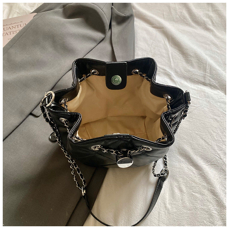 Bucket Shoulder Bag For Women In PU Leather, Stylish And Practical Design