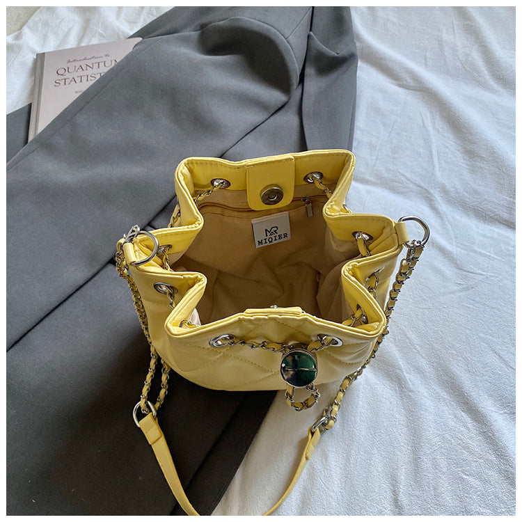 Bucket Shoulder Bag For Women In PU Leather, Stylish And Practical Design