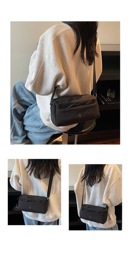 Square Polyester Shoulder Bag For Women, Stylish And Durable Design