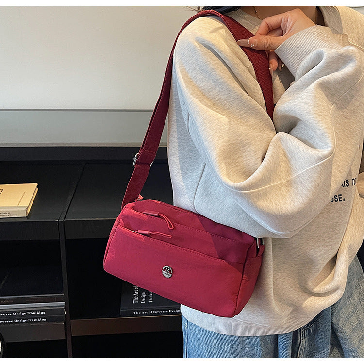 Square Polyester Shoulder Bag For Women, Stylish And Durable Design