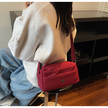 Square Polyester Shoulder Bag For Women, Stylish And Durable Design