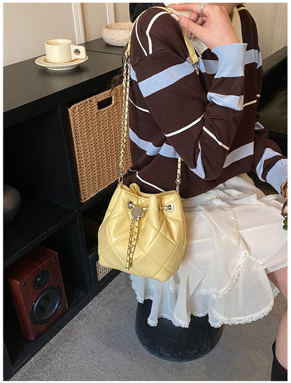 Bucket Shoulder Bag For Women In PU Leather, Stylish And Practical Design