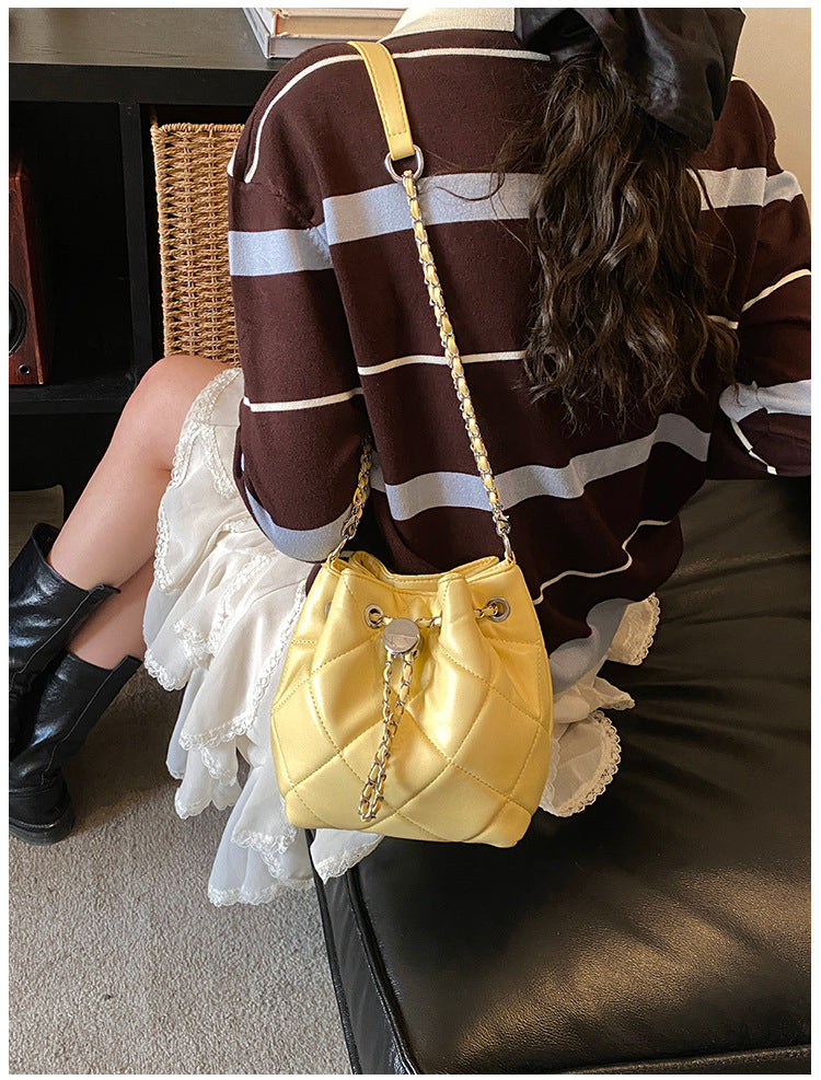 Bucket Shoulder Bag For Women In PU Leather, Stylish And Practical Design