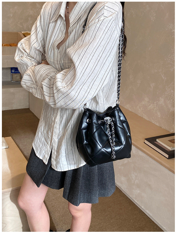 Bucket Shoulder Bag For Women In PU Leather, Stylish And Practical Design