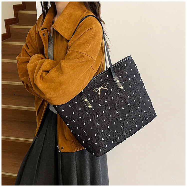 Polyester Bucket Shoulder Bag With Printing Pattern, Stylish And Durable Tote For Women