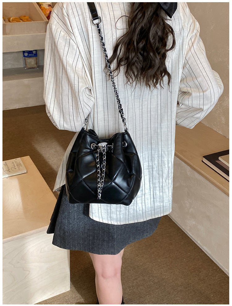 Bucket Shoulder Bag For Women In PU Leather, Stylish And Practical Design