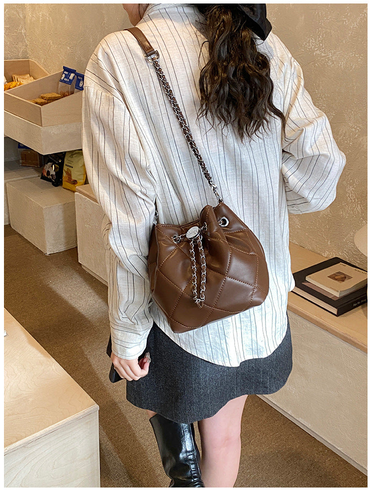 Bucket Shoulder Bag For Women In PU Leather, Stylish And Practical Design