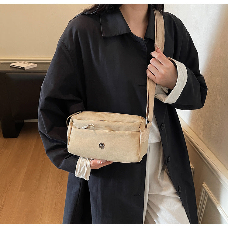 Square Polyester Shoulder Bag For Women, Stylish And Durable Design
