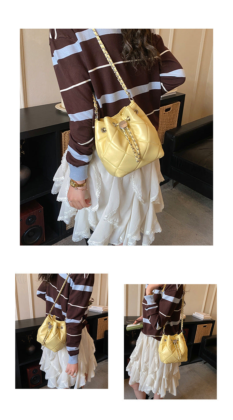 Bucket Shoulder Bag For Women In PU Leather, Stylish And Practical Design