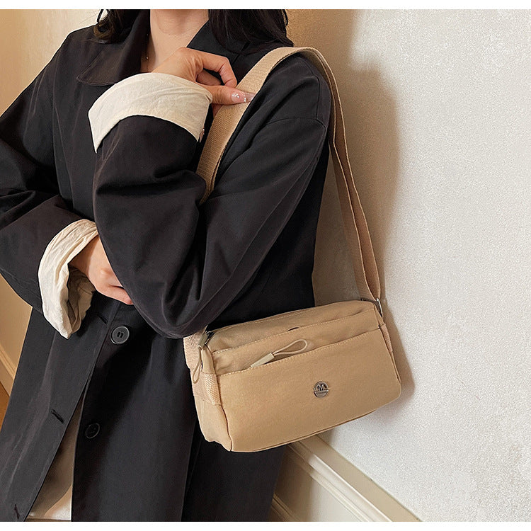 Square Polyester Shoulder Bag For Women, Stylish And Durable Design