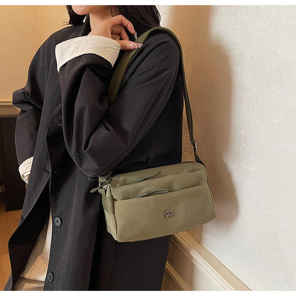 Square Polyester Shoulder Bag For Women, Stylish And Durable Design