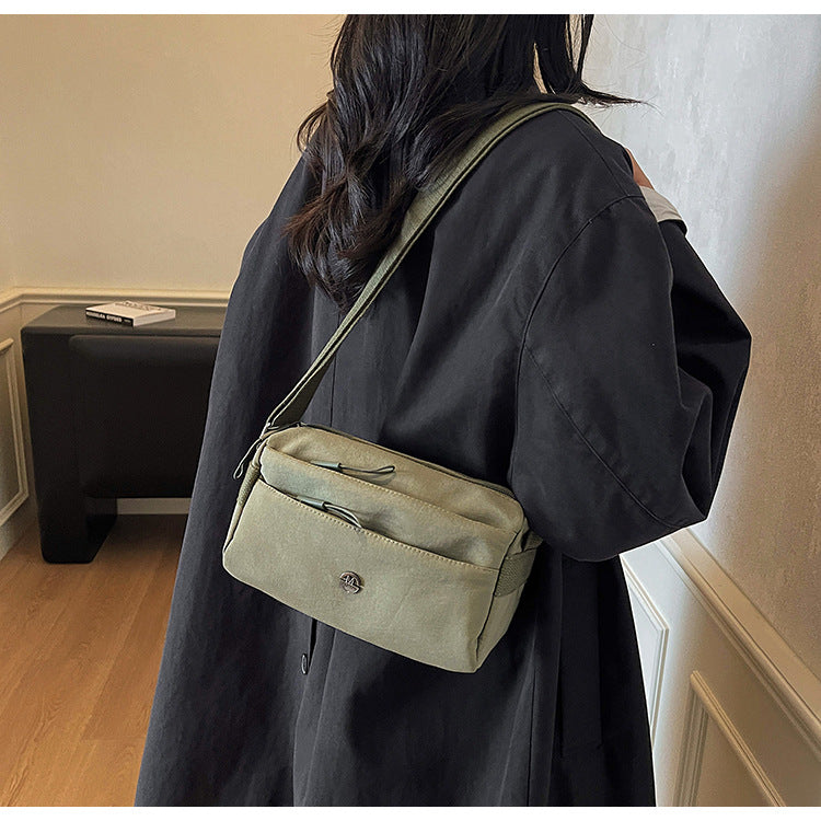Square Polyester Shoulder Bag For Women, Stylish And Durable Design