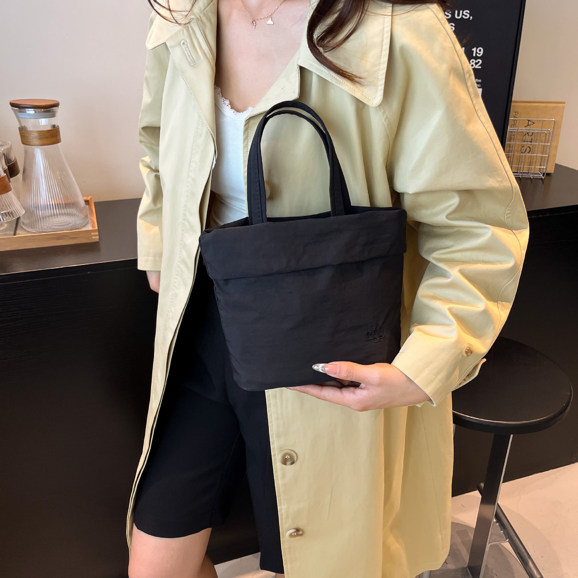 Square Oxford Cloth Shoulder Bag For Women, Stylish And Durable Design