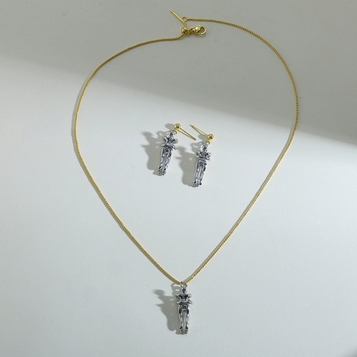 Polished Copper Jewelry Set For Women With 18K Real Gold Plated Finish Featuring A Box Chain