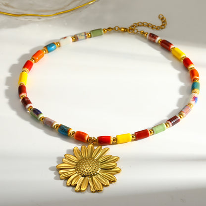 Sweet Flowers Pendant Necklace For Women In 304 Stainless Steel With 18K Real Gold Plated Finish And Beaded Chain