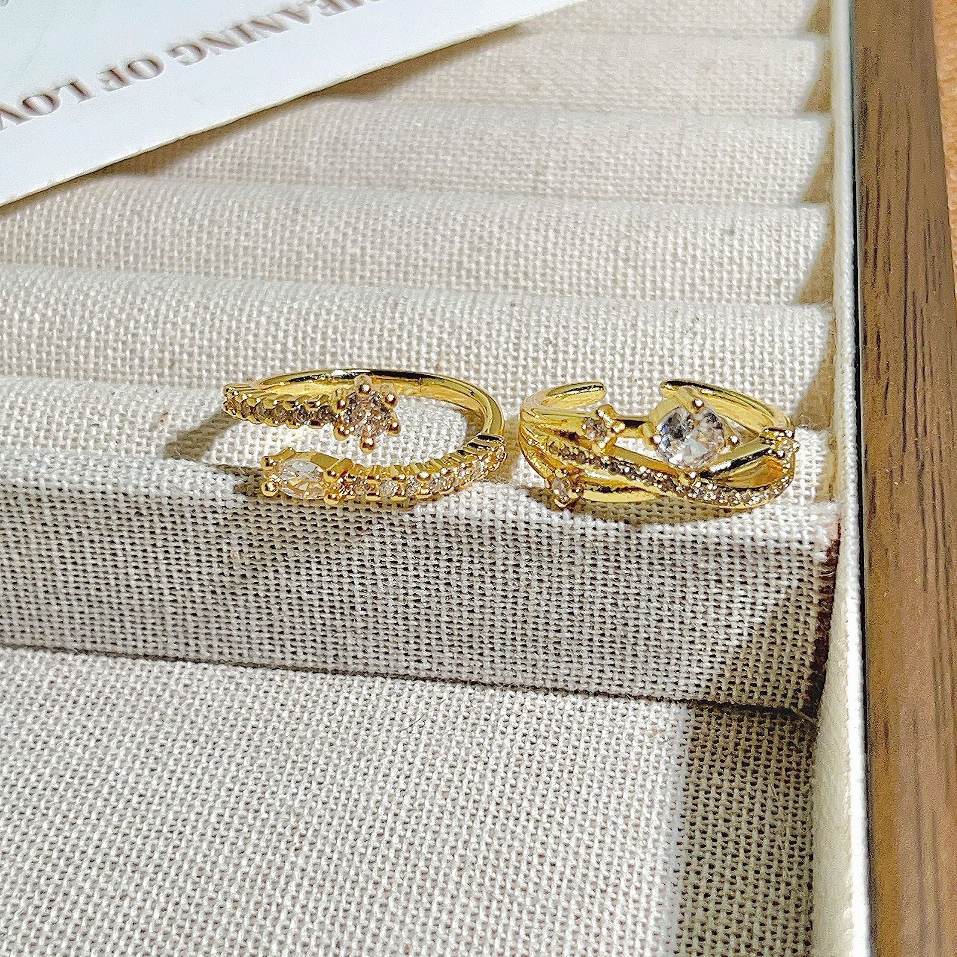 For Women Open Copper Rings Featuring Zircon Inlay In Elegant Golden Color