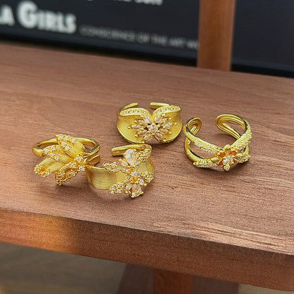 Retro Brushed Copper Open Rings For Women With Zircon Inlay Featuring Floral Pattern