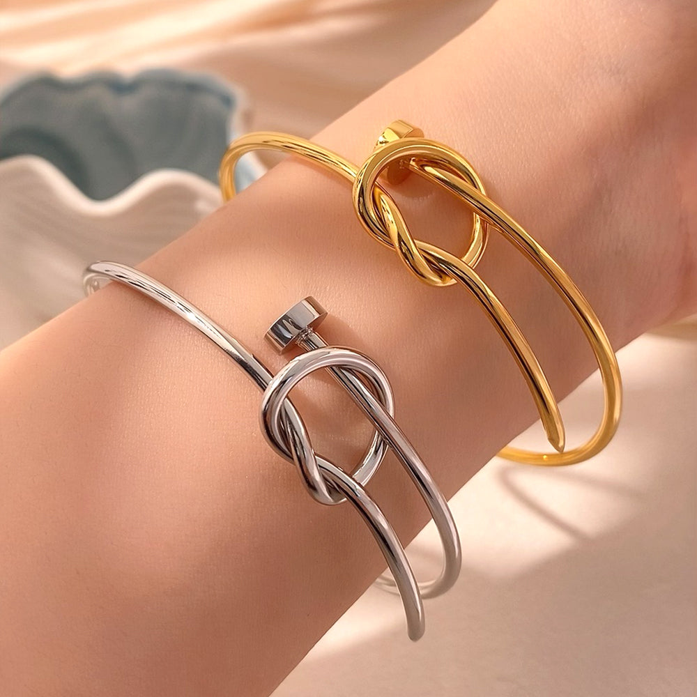 For Unisex Geometric Three-dimensional Bangle In Titanium Steel With 18K Gold Plated PVD Coating