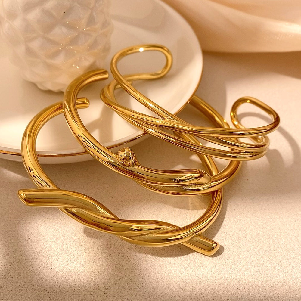 For Unisex Geometric Three-dimensional Bangle In Titanium Steel With 18K Gold Plated PVD Coating