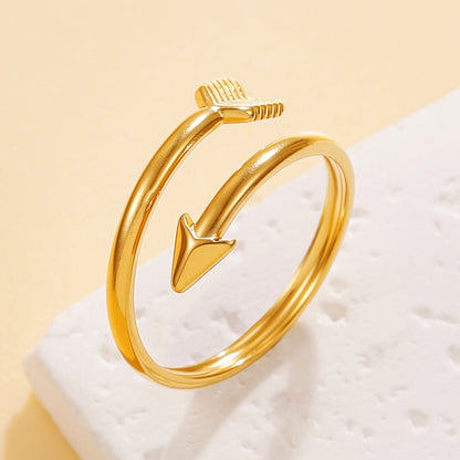 Romantic Feather Open Ring For Women In Golden Metal