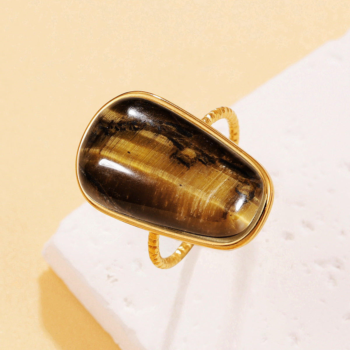 Retro Geometric Ring For Women Featuring Natural Stone With February Birthstone Amethyst Inlay