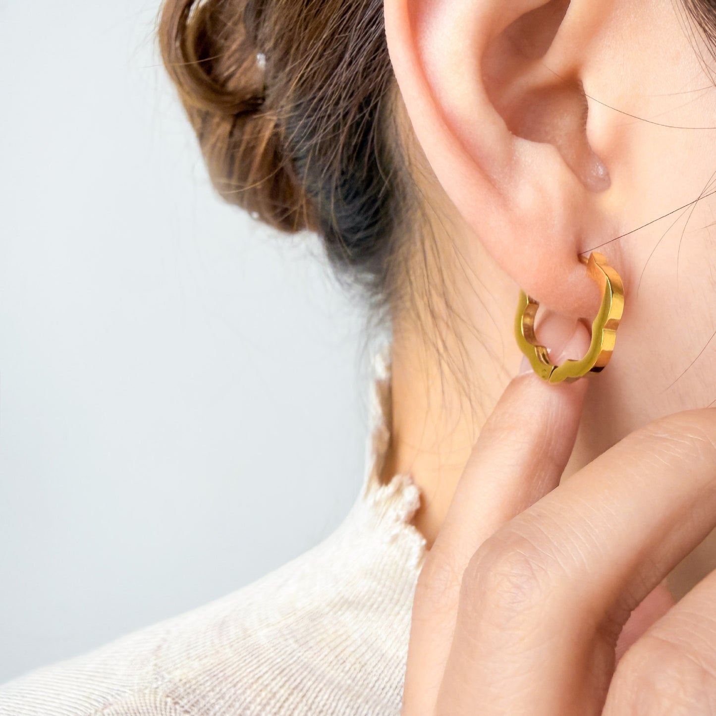 Round Electroplated Earrings For Women In 304 Stainless Steel With 18K Real Gold Plated PVD Coating