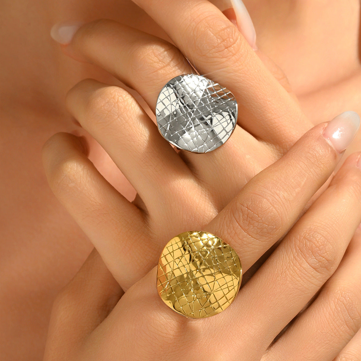 Retro Geometric Open Ring For Women In Steel Color, Stylish And Unique Design