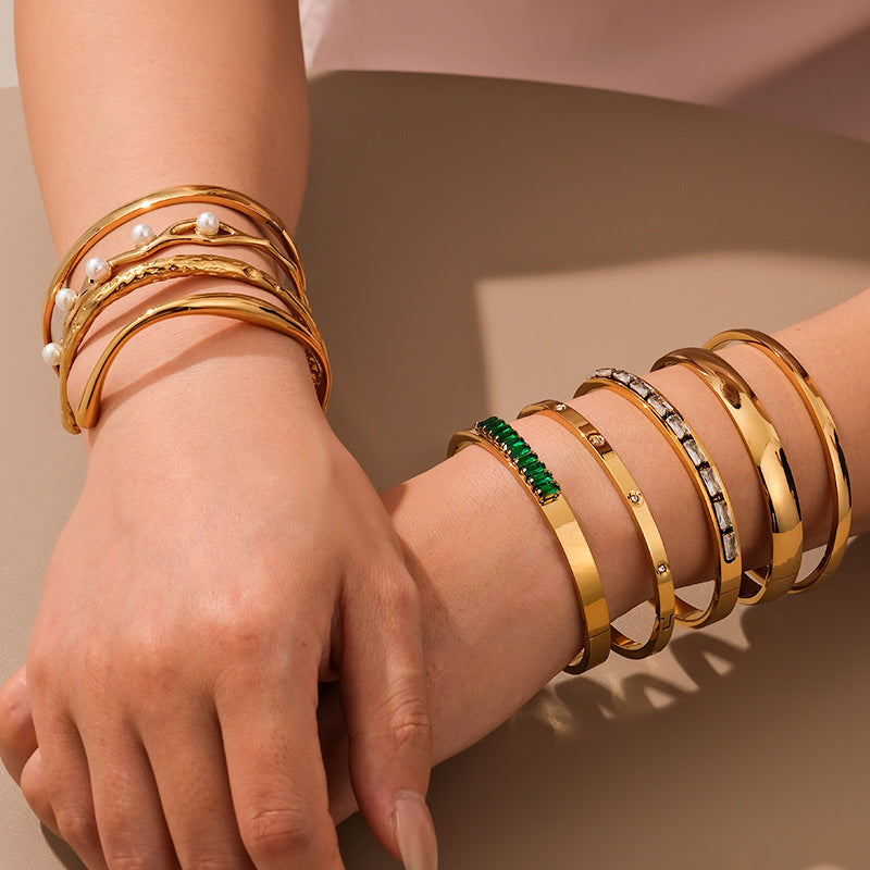 For Women Irregular Electroplated Bangle Made Of 304 Stainless Steel With 18K Real Gold Plated PVD Coated Finish