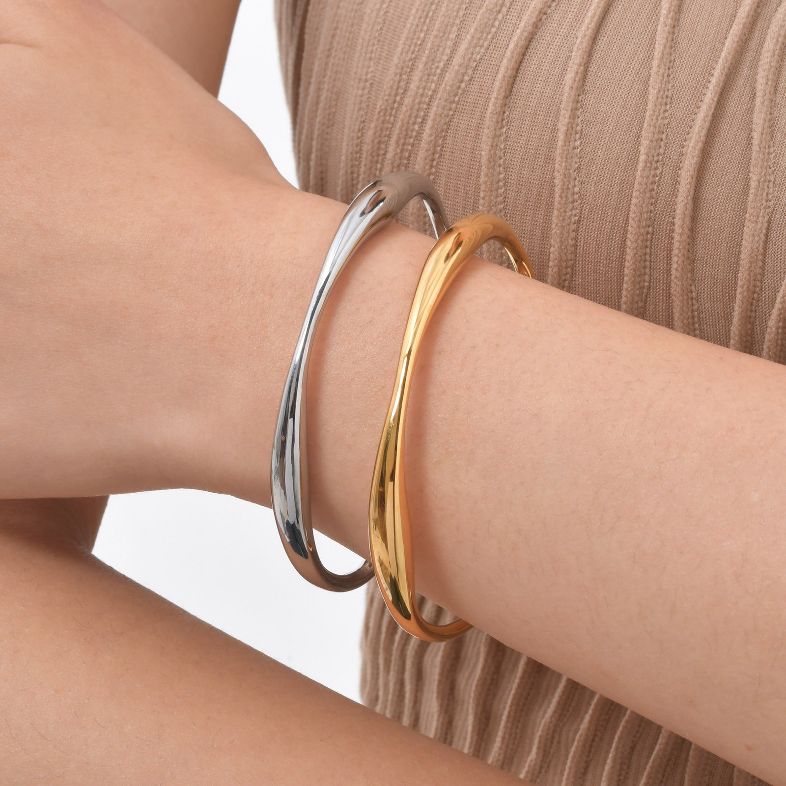 For Women Irregular Electroplated Bangle Made Of 304 Stainless Steel With 18K Real Gold Plated PVD Coated Finish