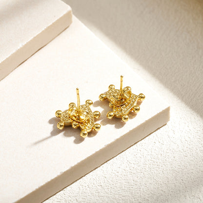 Heart Shape Stud Earrings For Valentine's Day, Casual Style, Copper With 18K Gold Plated And Acrylic Pearl Inlay