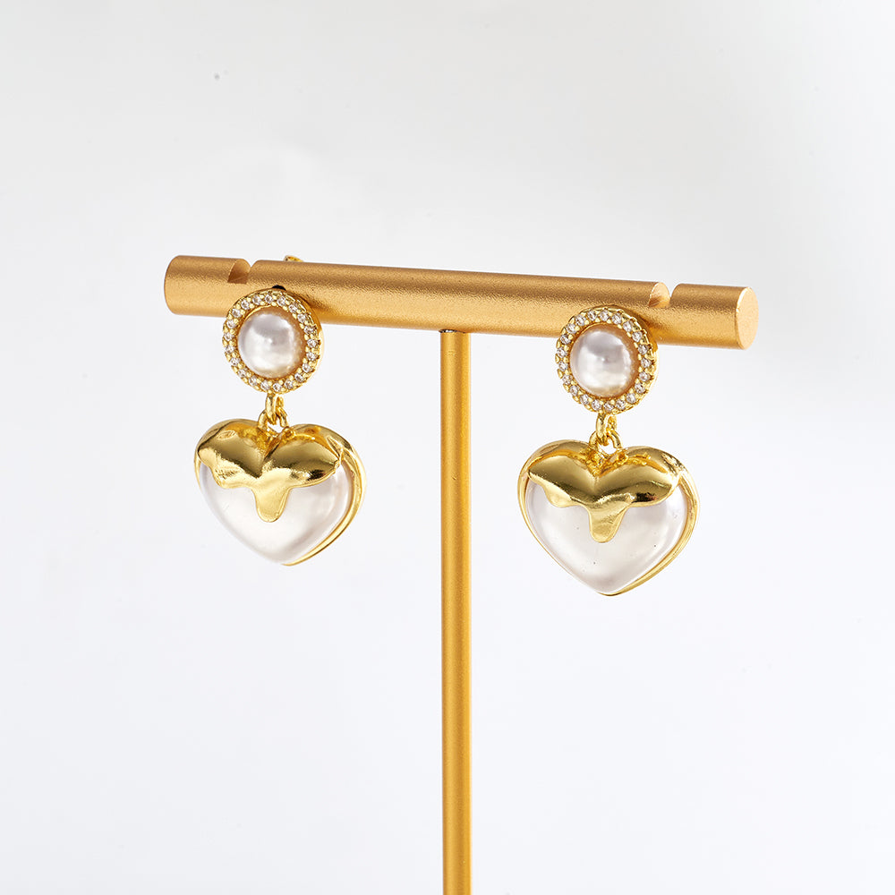 Water Droplets Stud Earrings For Valentine's Day, Casual Style Copper Earrings With 18K Gold Plating And Acrylic Pearl Inlay