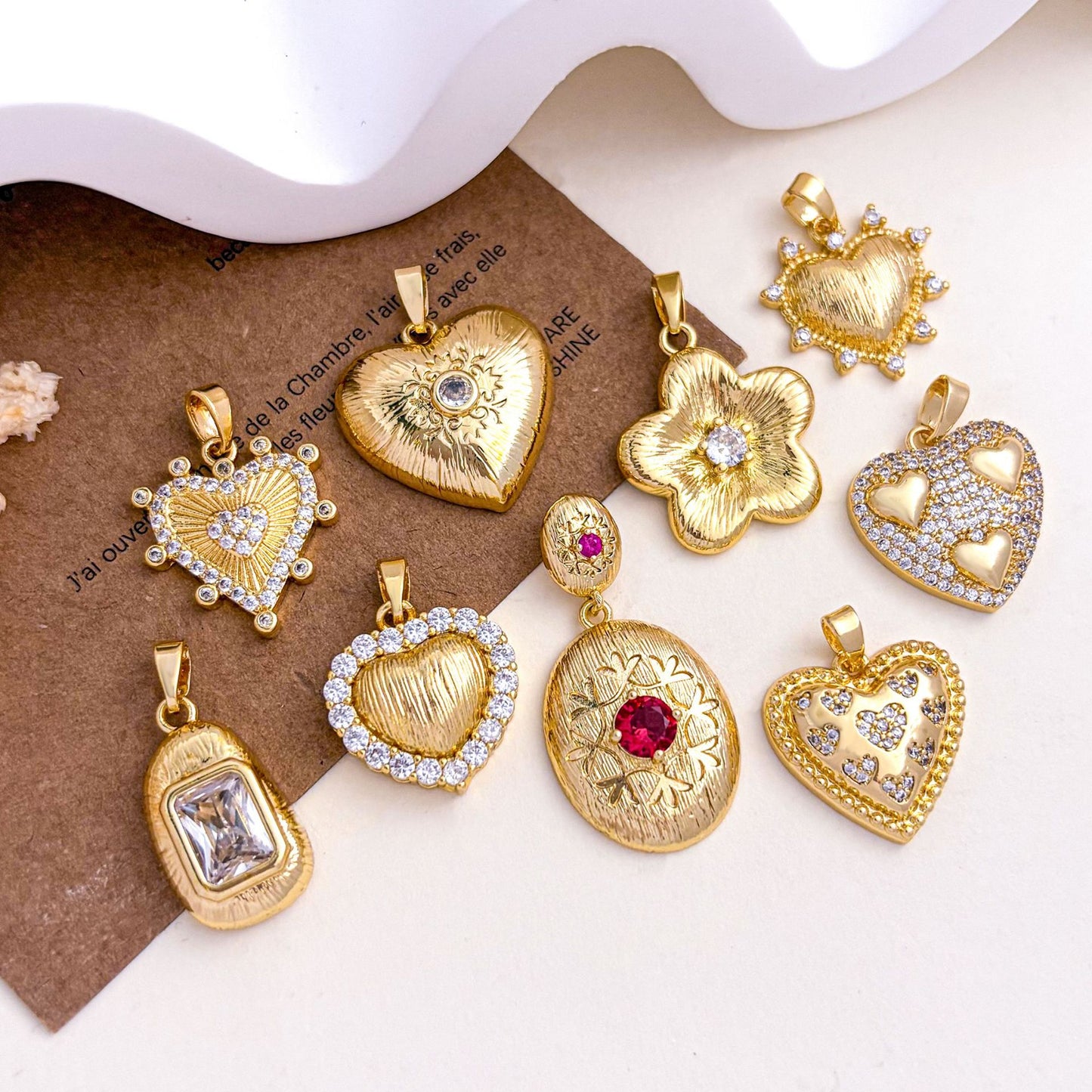 Copper Flowers Pendant With 18K Real Gold Plated Electroplated Finish, Golden Love Charms Jewelry Accessories