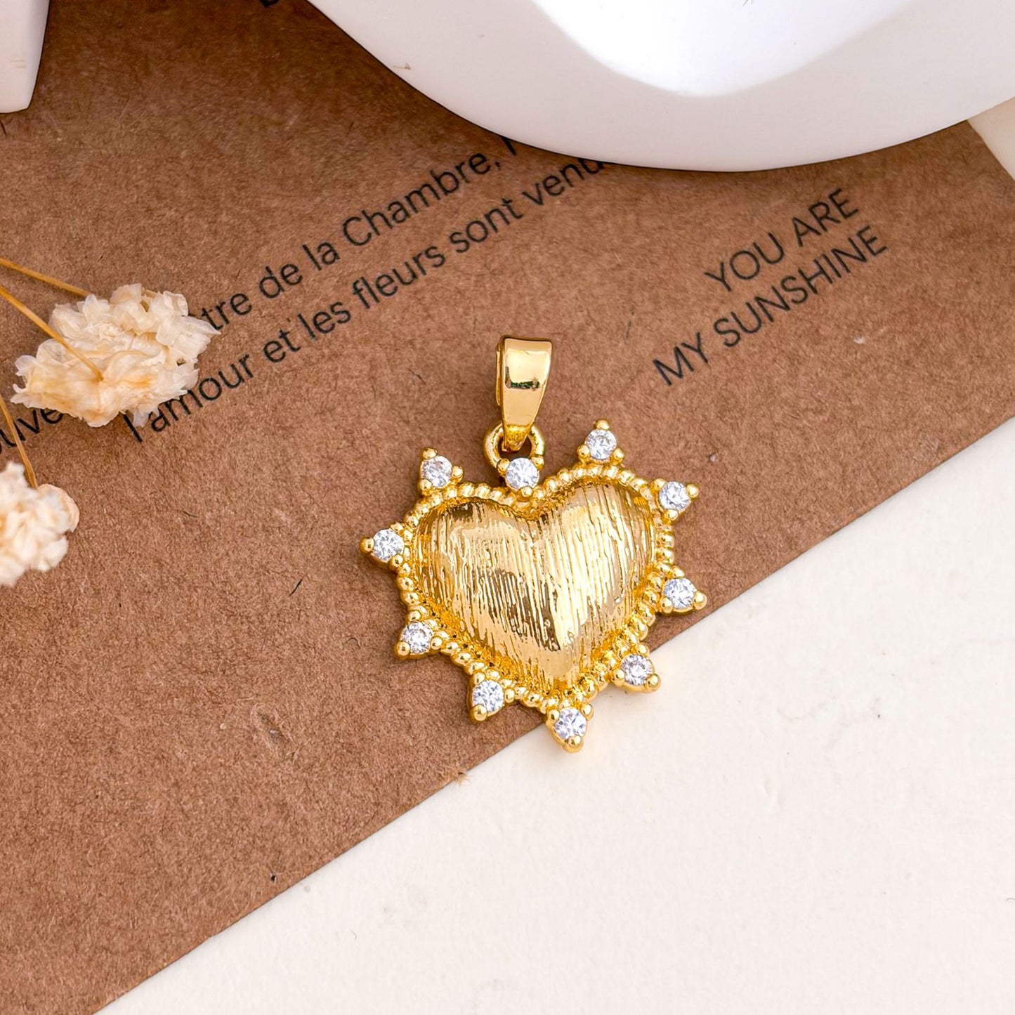 Copper Flowers Pendant With 18K Real Gold Plated Electroplated Finish, Golden Love Charms Jewelry Accessories