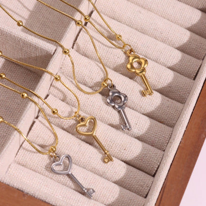 Heart-shaped Collarbone Chain, Fashionable And Durable Stainless Steel Material