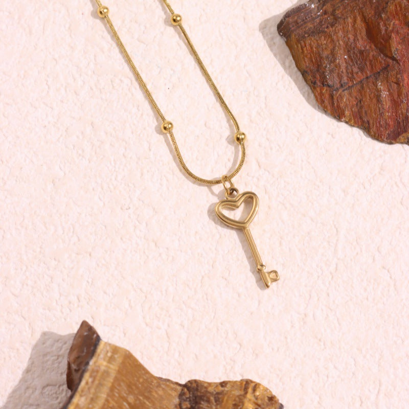 Heart-shaped Collarbone Chain, Fashionable And Durable Stainless Steel Material