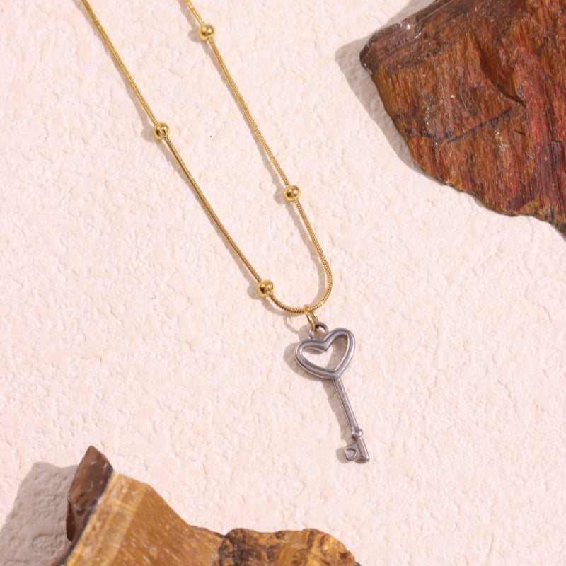 Heart-shaped Collarbone Chain, Fashionable And Durable Stainless Steel Material
