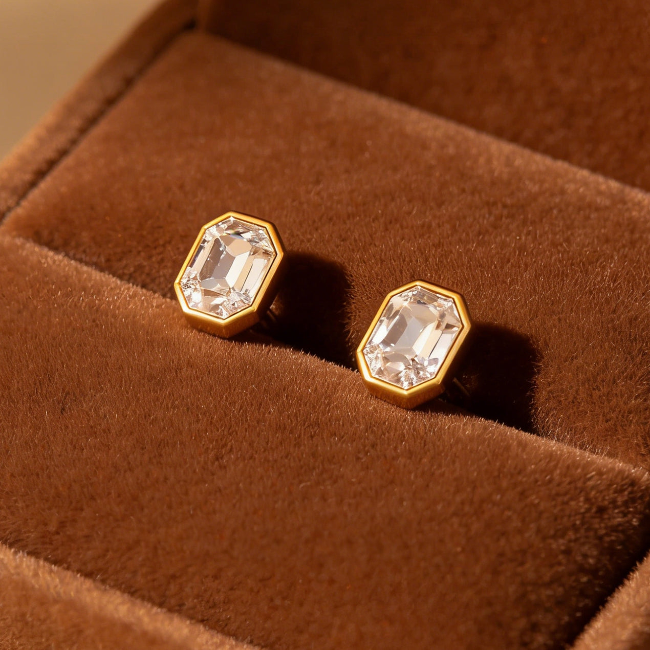 Geometric Three-dimensional Earrings For Women Made Of 304 Stainless Steel With 18K Real Gold Plating