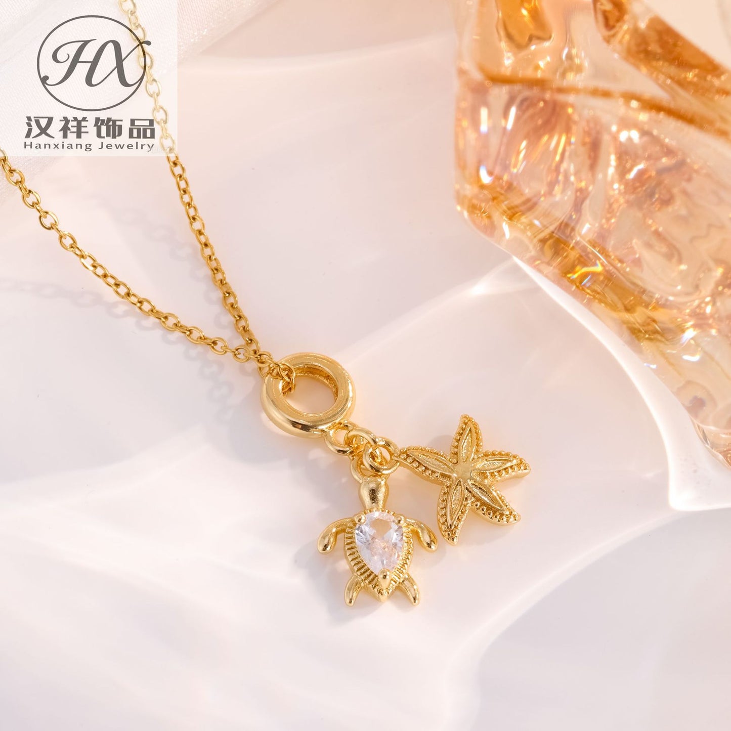 Starfish Necklace For Women With Zircon Inlay, Copper Material, PVD Coated Gold Plating, Featuring A Cable Chain