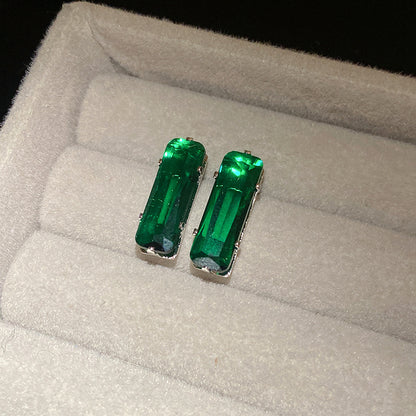 Simple Style Rectangle Stud Earrings For Women With Electroplated Gold Plating And Zircon Inlay